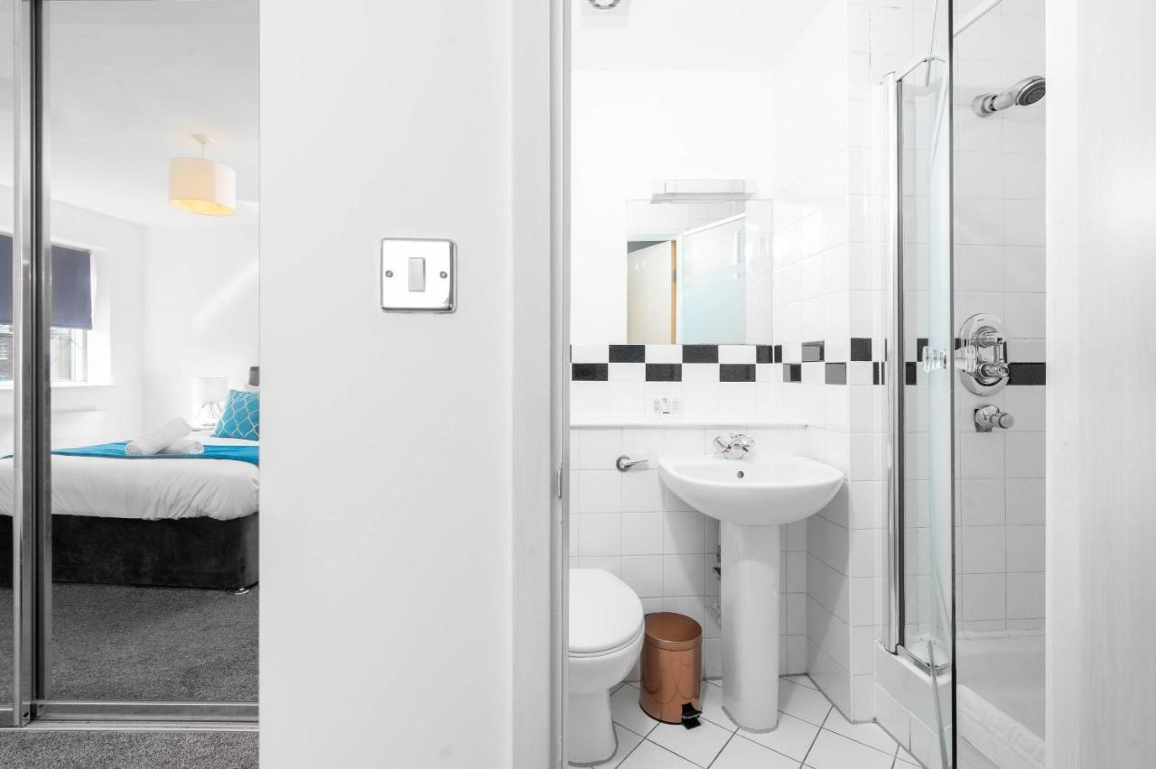 City Centre - Two Bedroom Apartment - Juliet Balcony - Secure Parking - Wifi - Smart Tv Бірмінгем Екстер'єр фото
